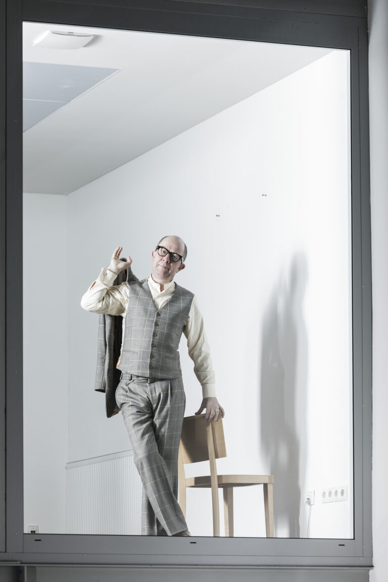 Judy Lybke. Galerist.