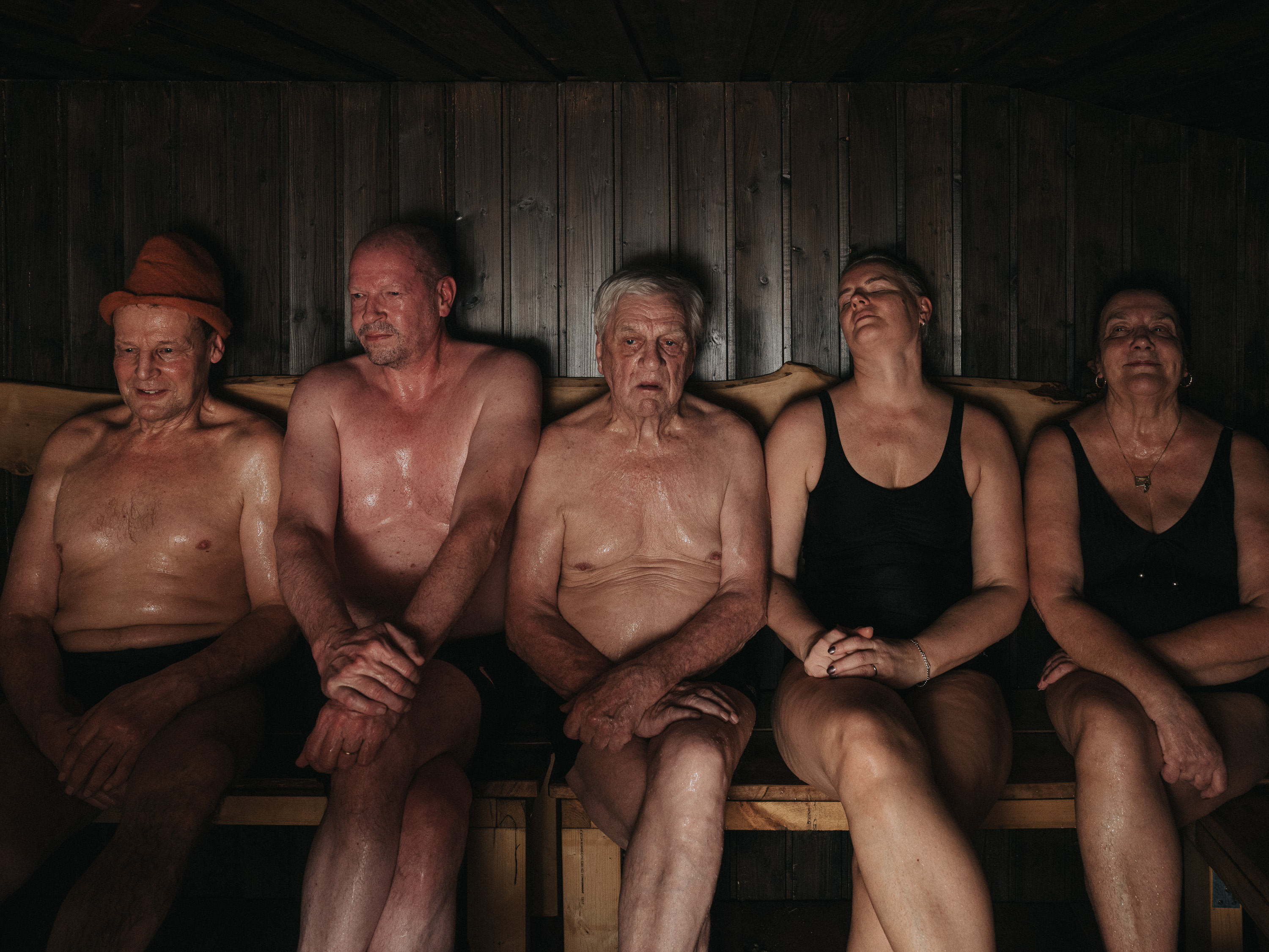 Mature and teen females in Sauna