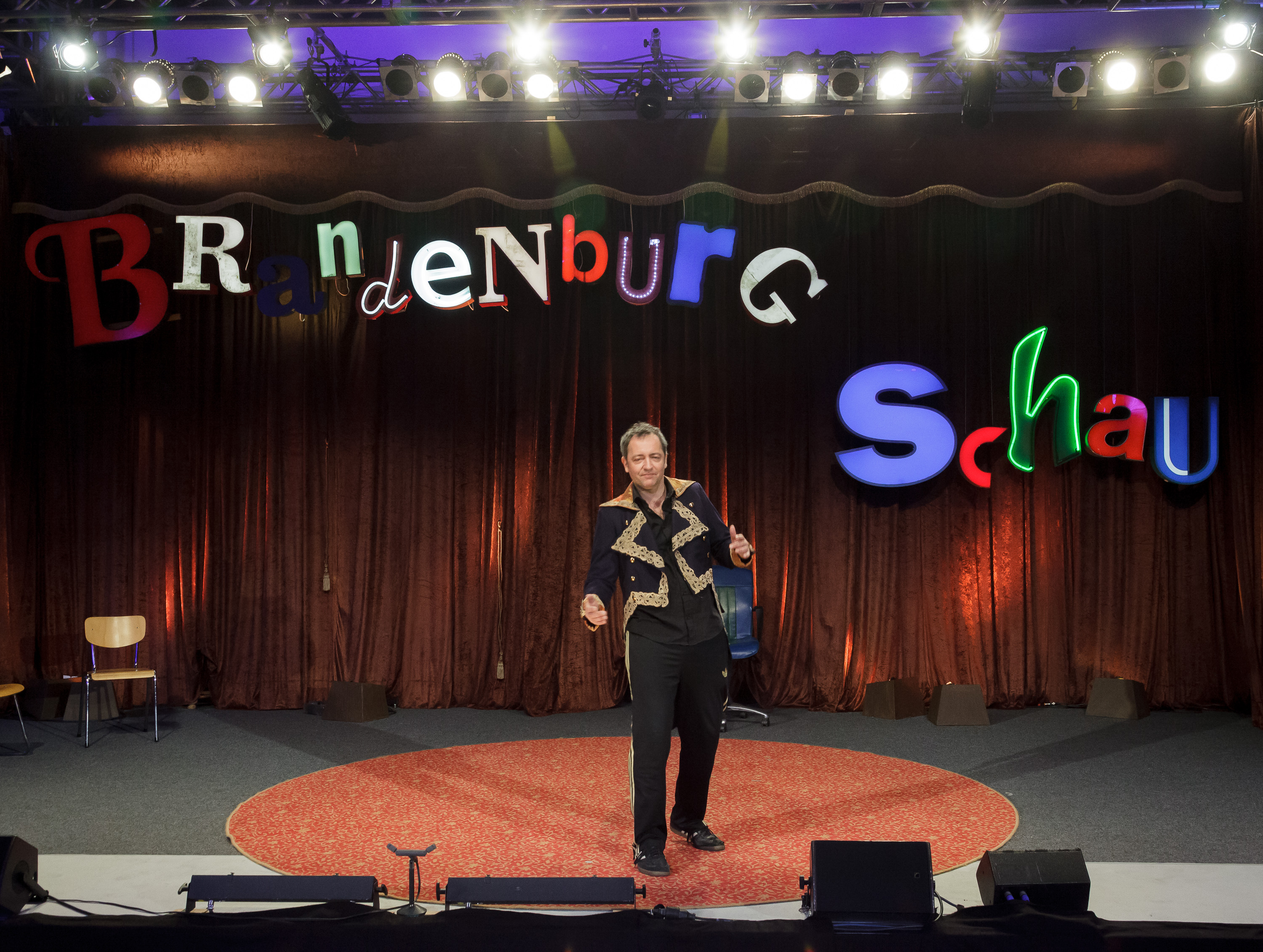 Rainald Grebe. Künstler.