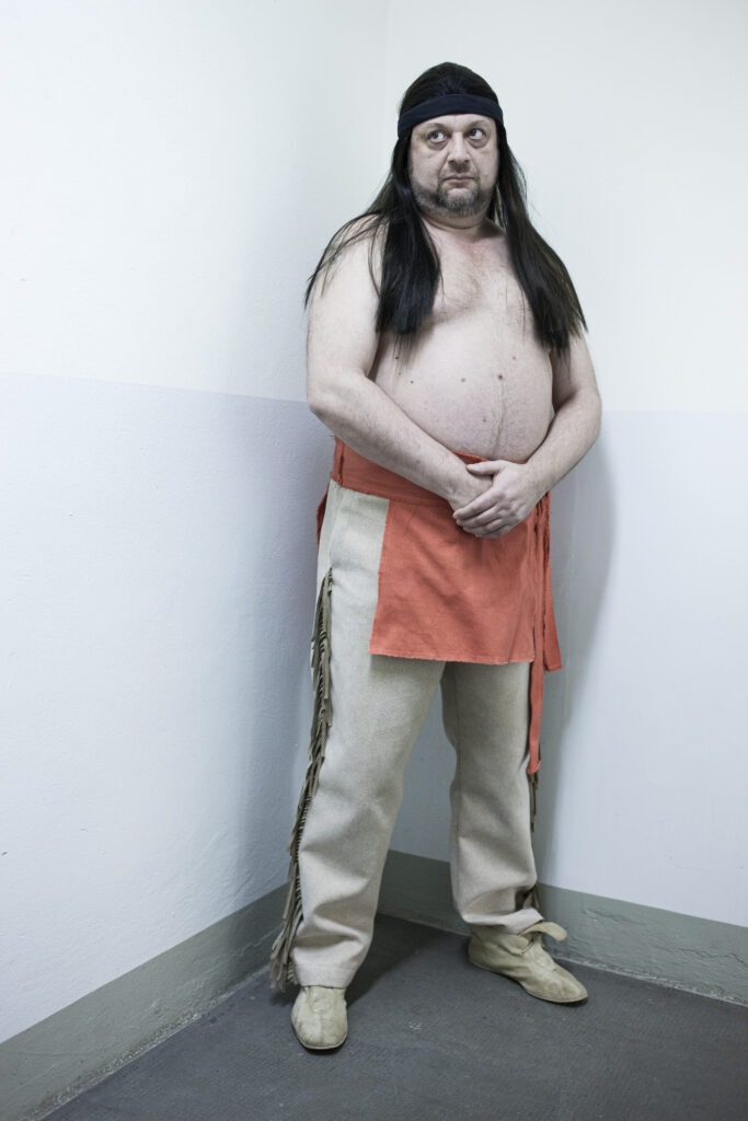 Porträtserie CENTRALINDIANER. Statisten bei dem Karl May Festspielen Leipzig (von und mit Rainald Grebe) am Centraltheater Leipzig.