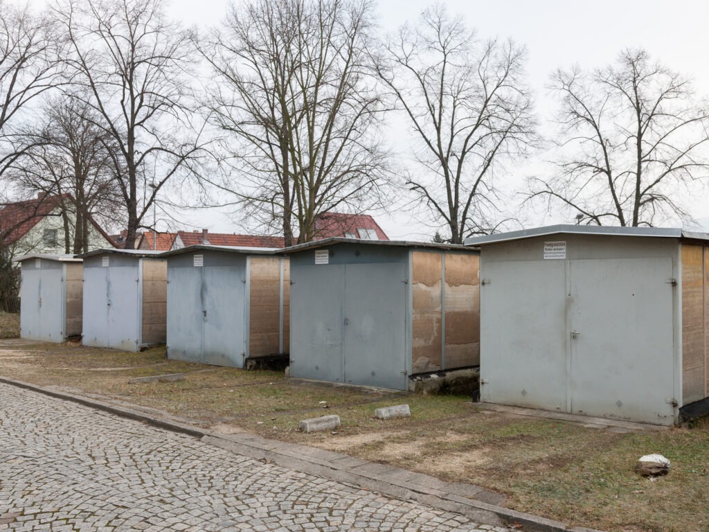 Aus der Serie KOMPLEXE GARAGENKOMPLEXE von Christoph Busse