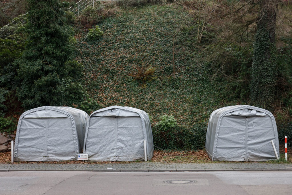 Aus der Serie KOMPLEXE GARAGENKOMPLEXE von Christoph Busse