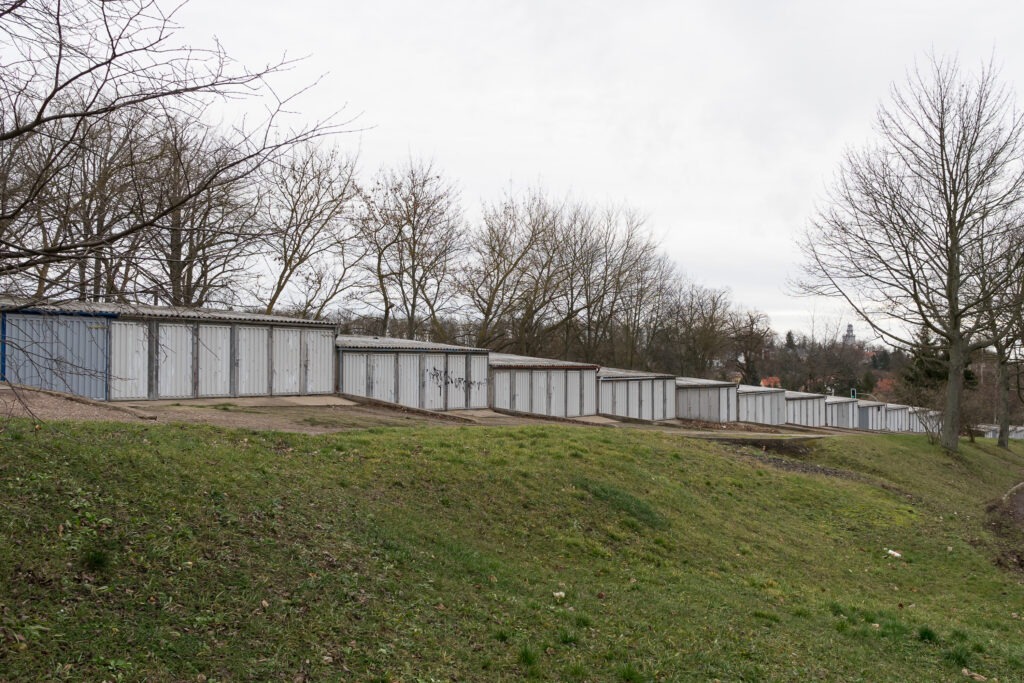 Aus der Serie KOMPLEXE GARAGENKOMPLEXE von Christoph Busse