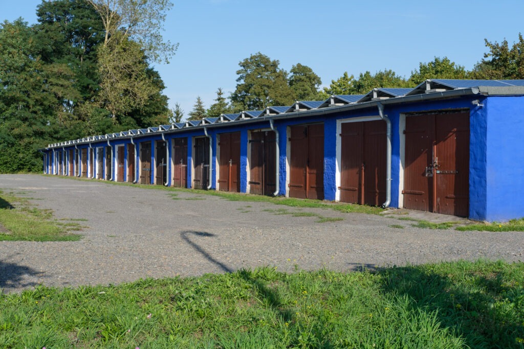 Aus der Serie KOMPLEXE GARAGENKOMPLEXE von Christoph Busse