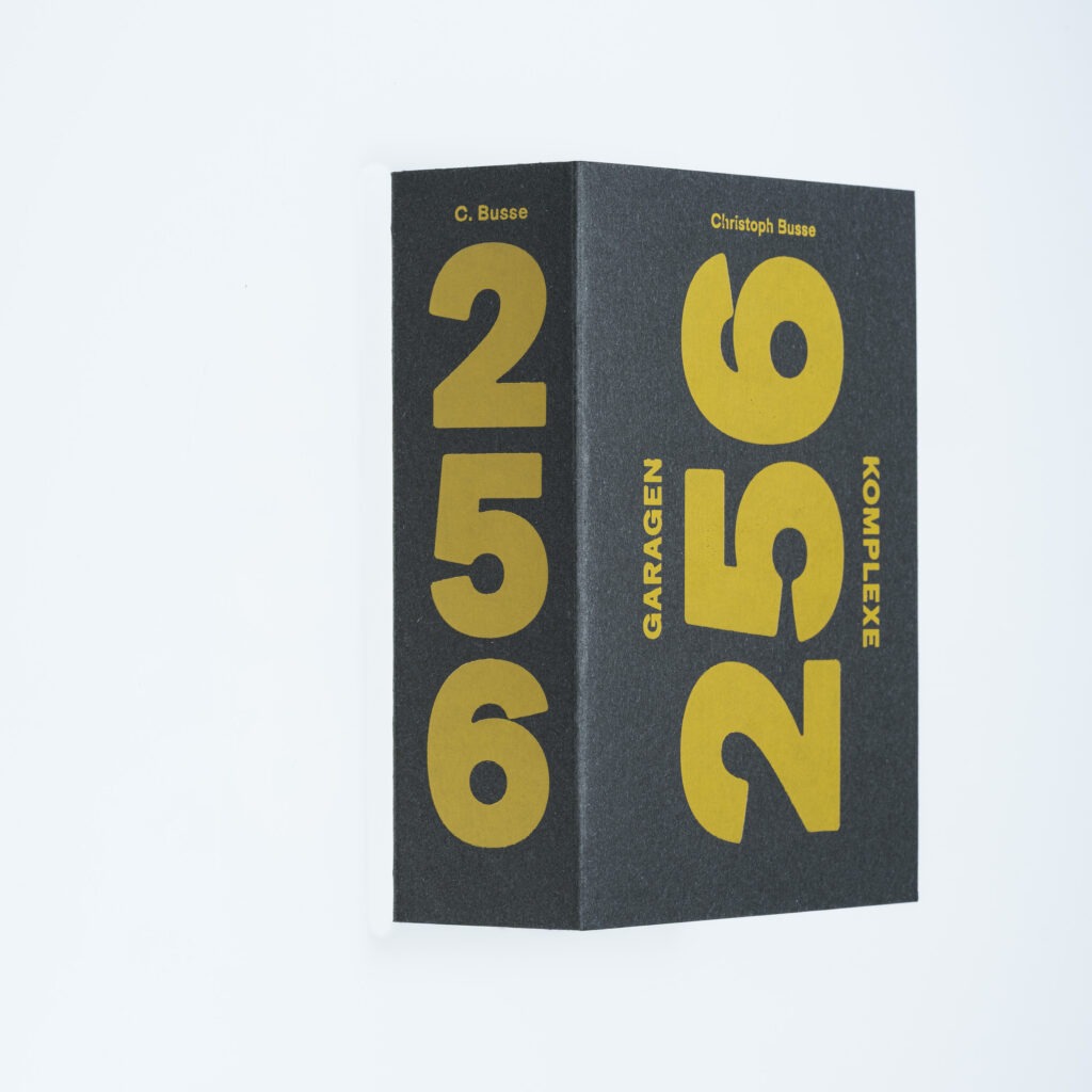 Garagenbuch Produktshot